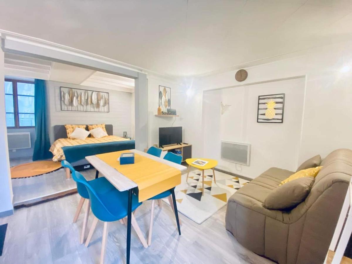 L'Escapade Apartment Лаон Екстериор снимка